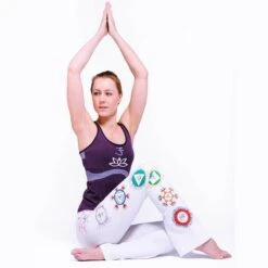 Dames Yoga Broek - Bootcut - 7 Chakra's Handgeschilderd - Kundalini - Wit -Regta Winkel dames yoga broek bootcut 7 chakras handgeschilderd kundalini wit 4
