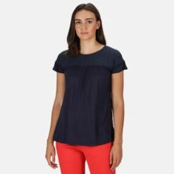 Regatta Dames/dames Abitha Broderie Anglaise Tshirt (Marine) 10 Regatta Dames/dames Abitha Broderie Anglaise Tshirt (Marine) -Regta Winkel damesdames abitha broderie anglaise tshirt marine 3