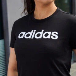 ADIDAS T-SHIRT VOOR FITNESS EN SOFT TRAINING DAMES ZWART -Regta Winkel t shirt voor fitness en soft training dames zwart 8